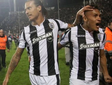 «Αφεντικό» για τον τίτλο ο ΠΑΟΚ - «Έσπασε» το αήττητο του ΠΑΟ επικρατώντας με 2-0 (βίντεο)